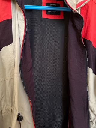 Chaqueta Bershka Multicolor Roja