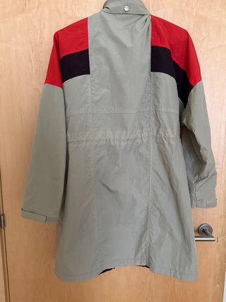 Chaqueta Bershka Multicolor Roja