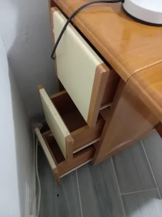 Mesa para máquina de coser