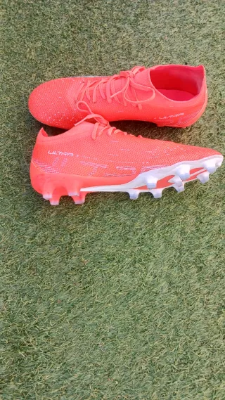 Botas de fútbol Puma Talla 41
