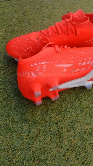 Botas de fútbol Puma Talla 41
