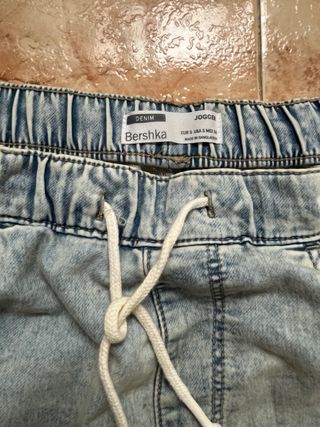 Pantalón Jogger Bershka Talla S