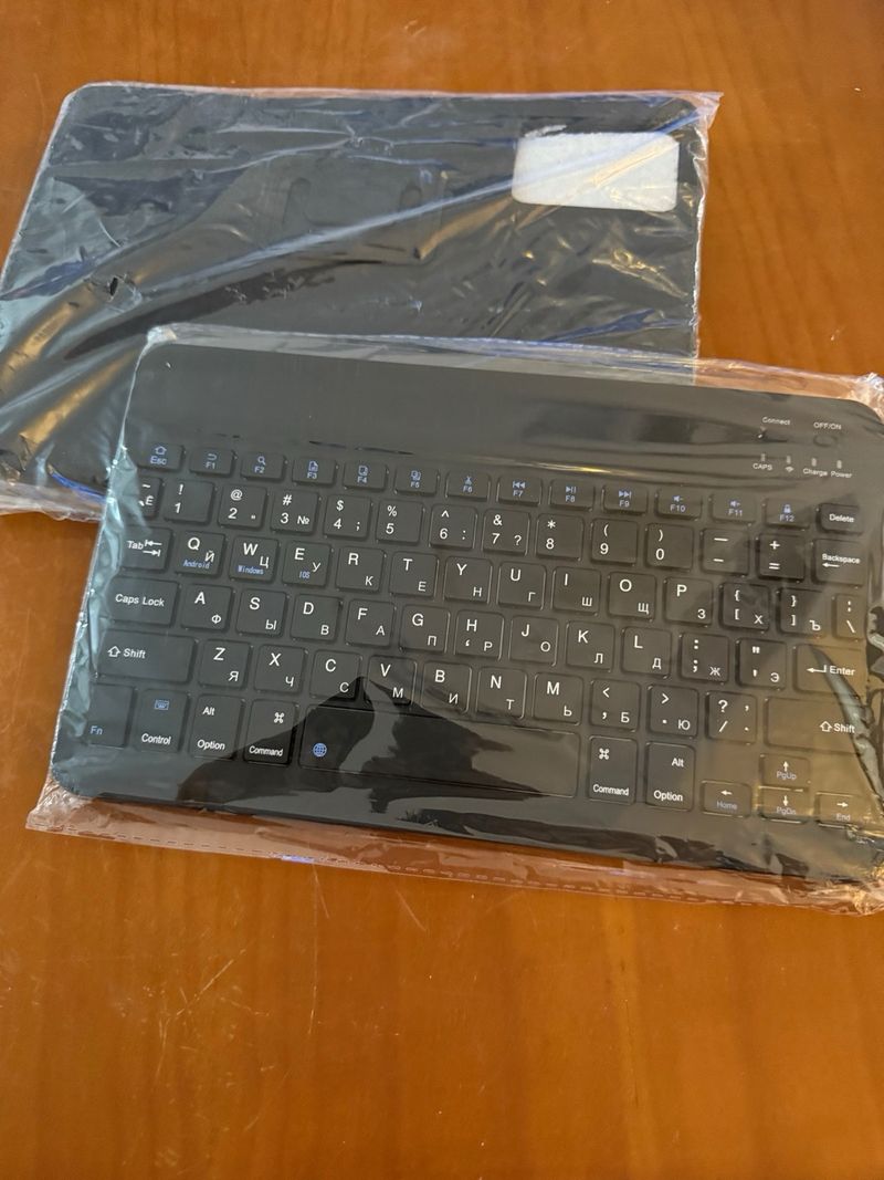 Funda y teclado para tablet afbeelding 2