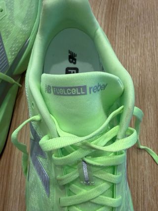 Zapatillas New Balance FuelCell Rebel v5Verde 46.5