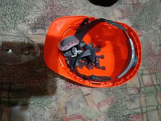 Casco obra naranja regulador + gafas nuevo