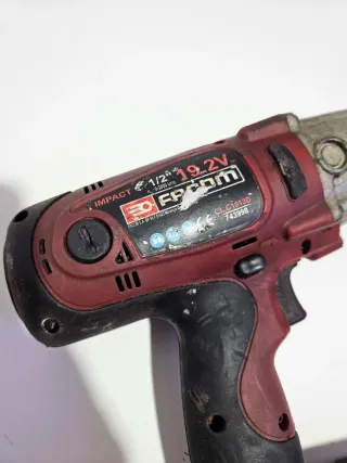 Pistola de impacto FACOM 1/2 19.2V