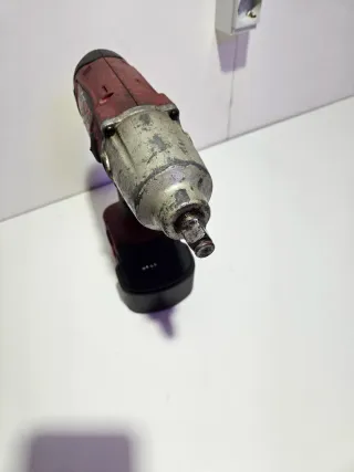 Pistola de impacto FACOM 1/2 19.2V