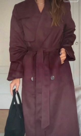 Gabardina burgundy NA-KD