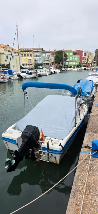 Embarcación Delfyn 5.20M