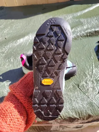 Scarpe da trekking leggere donna e arrampicata 36