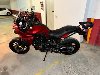 Yamaha Tracer 700 - Cambio Manual