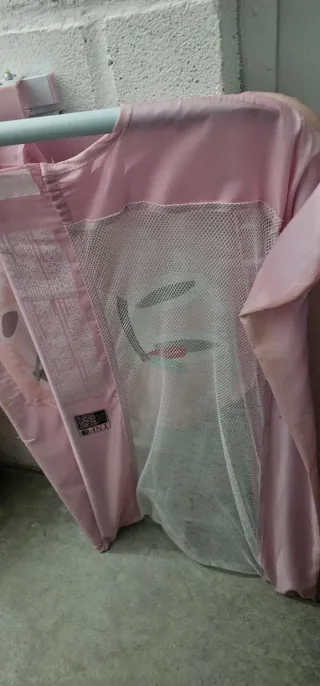 Barrera de Cama Rosa