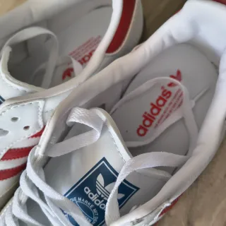 Adidas Samba Scarpe Sportive Bianche e Rosse