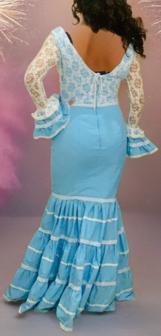 Vestido Flamenca Azul con Encaje Blanco
