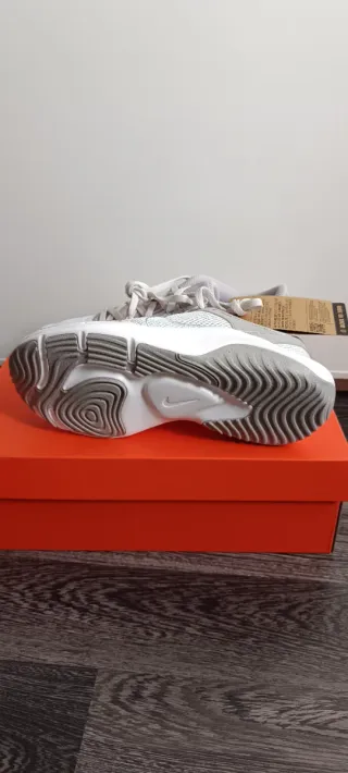 Nike Zapatillas Deportivas Gris y Blanco