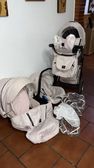 Carro de la marca Chantal  Precio negociable