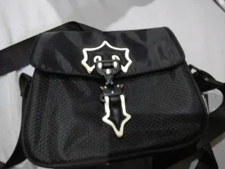 Riñonera Trapstar Negra