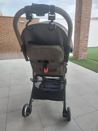Silla de paseo ligera con saco