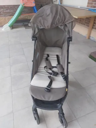 Silla de paseo ligera con saco