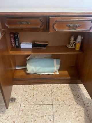 Mueble de entrada madera y mármol