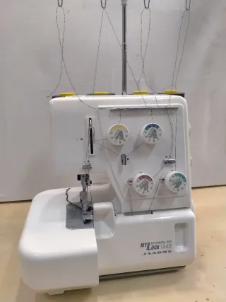 Máquina Overlock Janome My Lock 134D