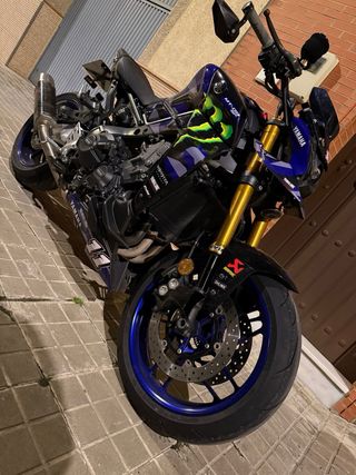 Yamaha MT-09 SP Full Extras