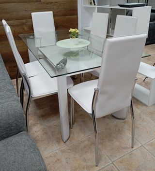 Mesa Comedor Cristal Blanca + 6 Sillas. EN OFERTA!