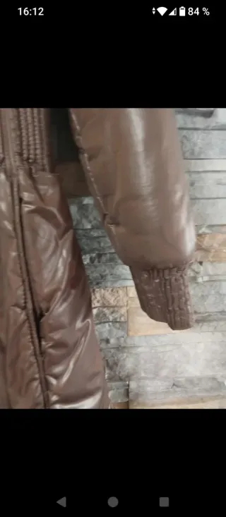 Anorak acolchada marrón