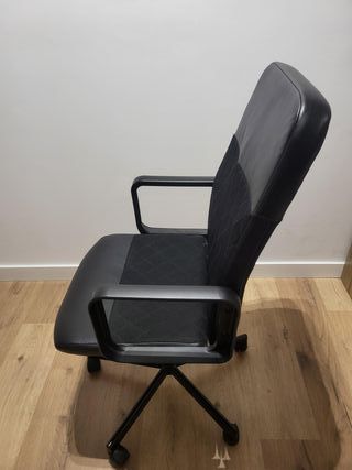 Silla de escritorio giratoria