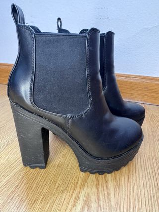 Botines negros Marypaz talla 35