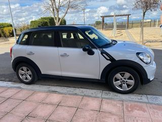 MINI Countryman cooper D