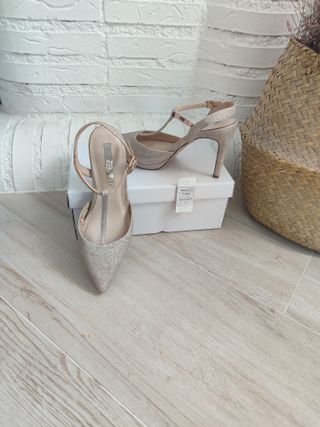 Zapatos de fiesta dorados Talla 37