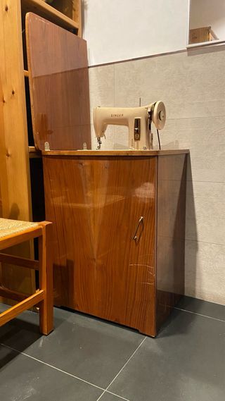 Máquina de Coser Singer Beige