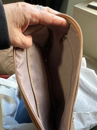 Bolso de mano mujer beige y negro