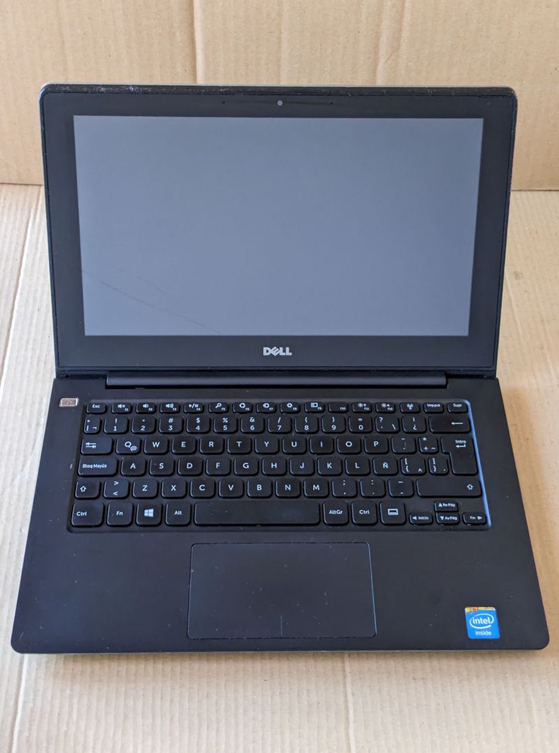 Portátil Dell Gris con Windows 11 afbeelding 2