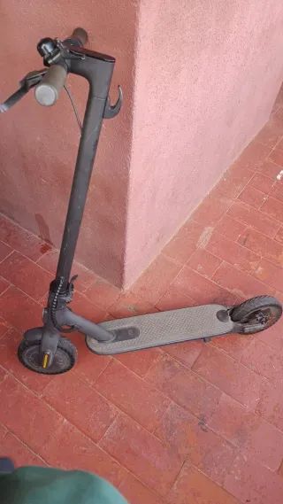 Patinete Eléctrico Xiaomi NL Esencial