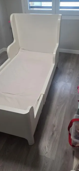 Cama extensible infantil IKEA + colchón