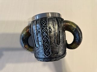 Taza Vikinga Calavera con Cuernos