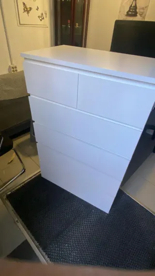 Comoda, como nueva blanca