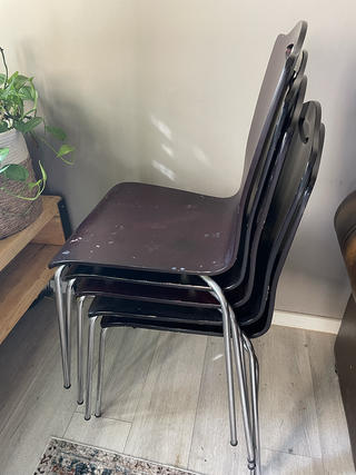 5 Sillas Madera y Metal Apilables