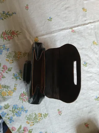 Borsa Vintage Pelle Nera Lucida Anni 60 Artigianal