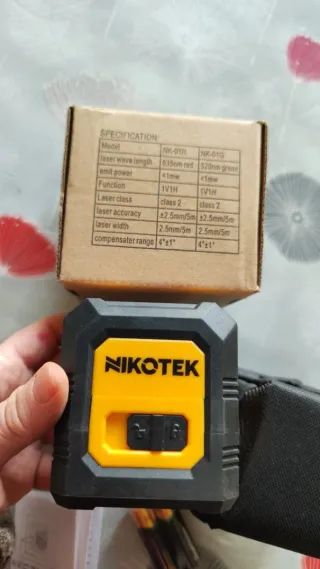 Livella laser autolivellante NIKOTEK