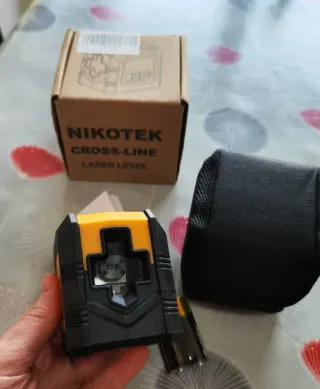Livella laser autolivellante NIKOTEK