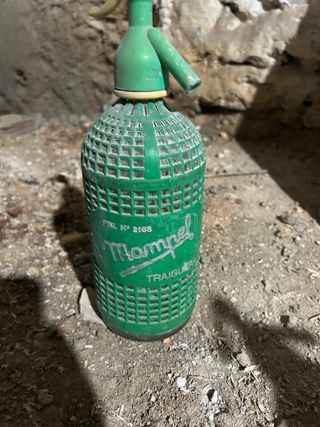 4 sifones antiguos de colores