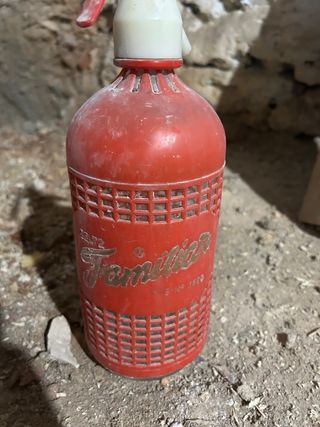 4 sifones antiguos de colores