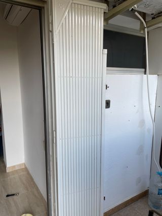 Reja de seguridad corredera blanca