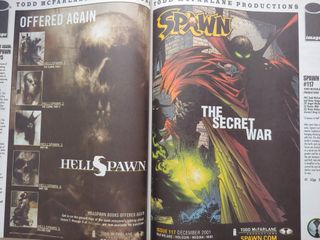 Lote 3 catálogos PREVIEWS cómics juguetes 2001