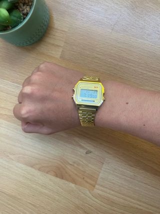 Orologio Digitale di Lusso Nuovo Dorato