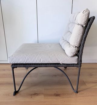 Silla IKEA Jutholmen exterior