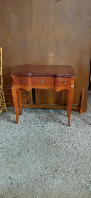 Consola de madera estilo vintage